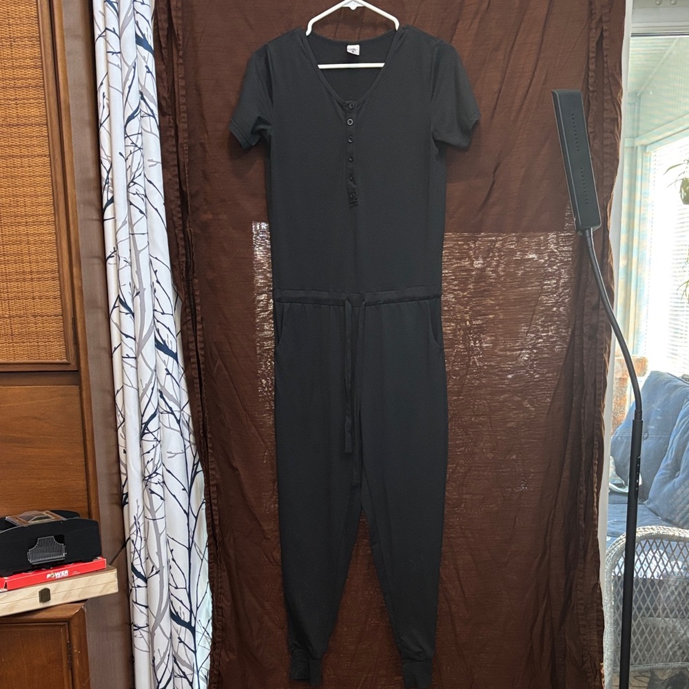Senita Athletics Black Short Sleeve Jumpsuit